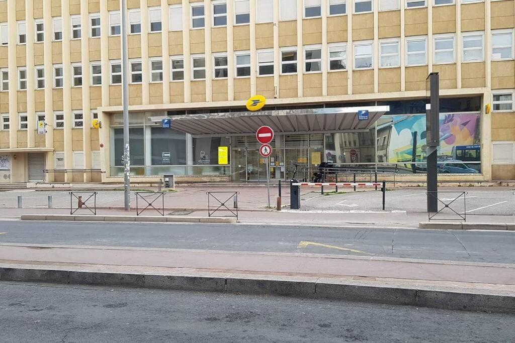 Appartement Grande Chambre Au Coeur De Montpellier Extérieur photo